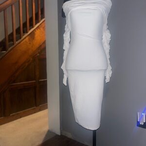 Fashion Nova Elegant White Off-Shoulder Dress - XS